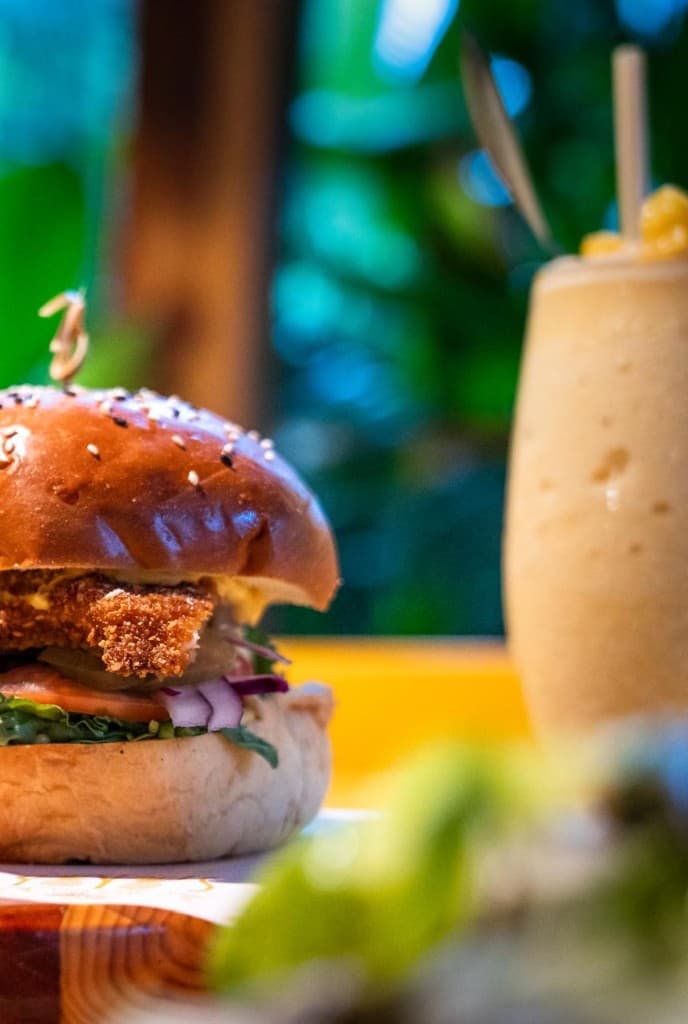 Handheld burger